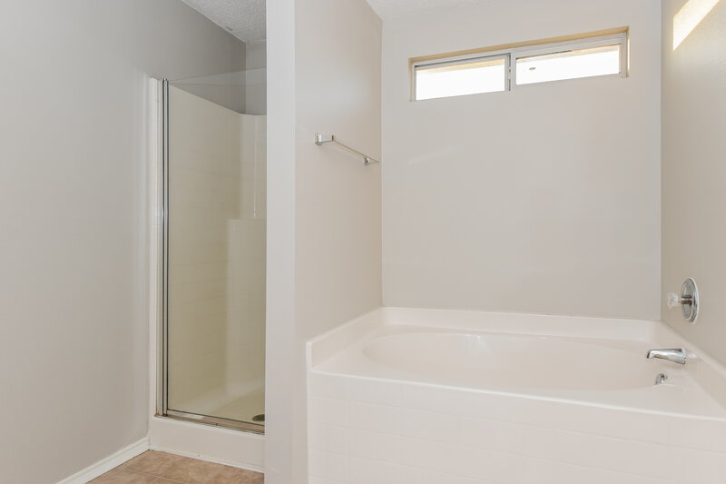 2,870/Mo, 1413 Quail Meadow Dr Wylie, TX 75098 Main Bathroom View 2