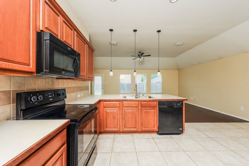 2,055/Mo, 4408 Blackberry Rd Melissa, TX 75454 Kitchen View