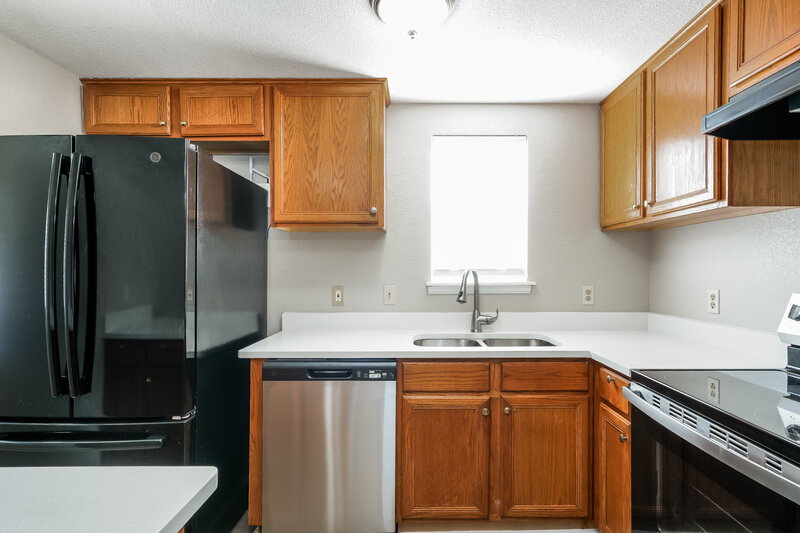 2,095/Mo, 1009 Neptune Ct Cedar Hill, TX 75104 Kitchen View