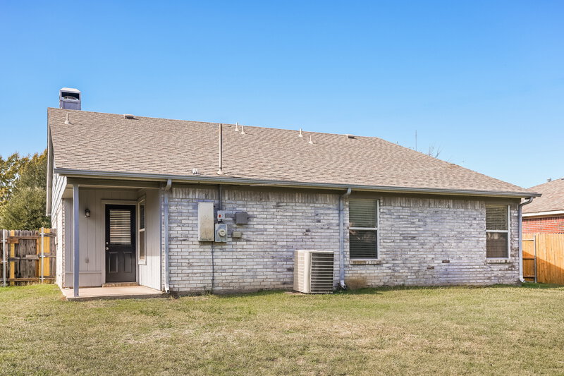 2,095/Mo, 1009 Neptune Ct Cedar Hill, TX 75104 Rear View