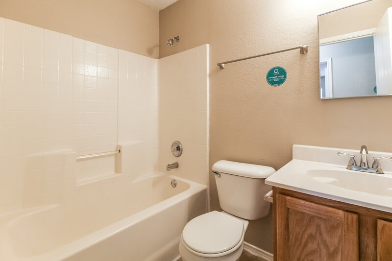 3,270/Mo, 9109 Glen Falls Ln Denton, TX 76210 Bathroom View