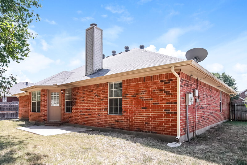 1,950/Mo, 309 Woodlawn St Krum, TX 76249 Misc View 16
