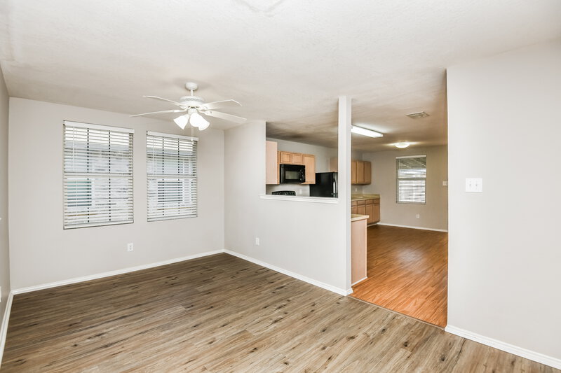 2,100/Mo, 1977 Lariat Dr Justin, TX 76247 Living Room View