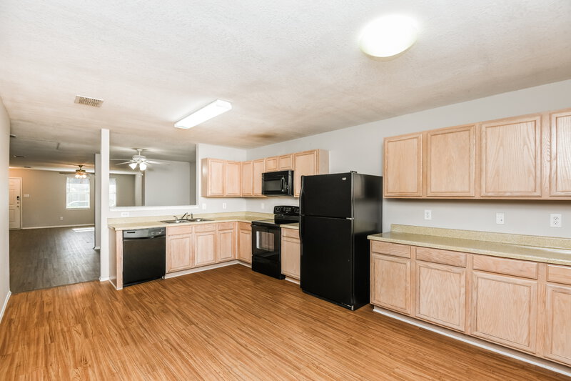 2,100/Mo, 1977 Lariat Dr Justin, TX 76247 Kitchen View 2