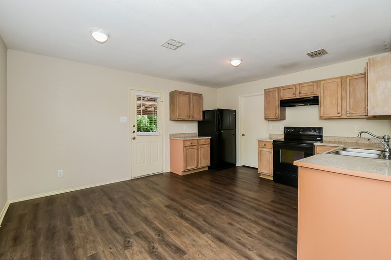 2,060/Mo, 2433 Pecan Dr Little Elm, TX 75068 Dining Room View
