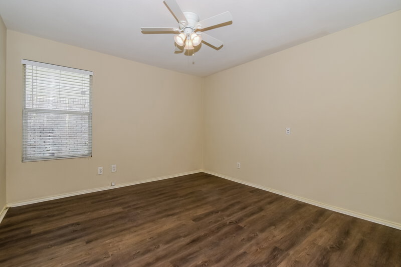 2,060/Mo, 2433 Pecan Dr Little Elm, TX 75068 Bedroom View 2