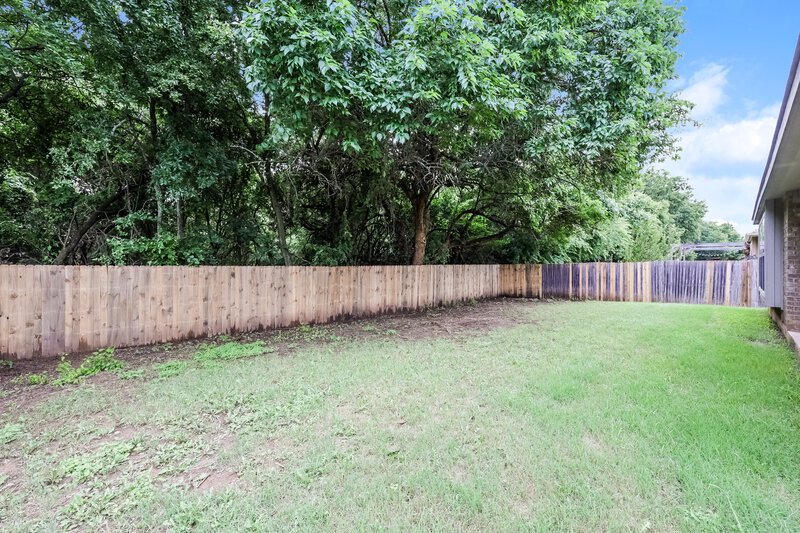 2,380/Mo, 648 Vickie St Crowley, TX 76036 Rear View