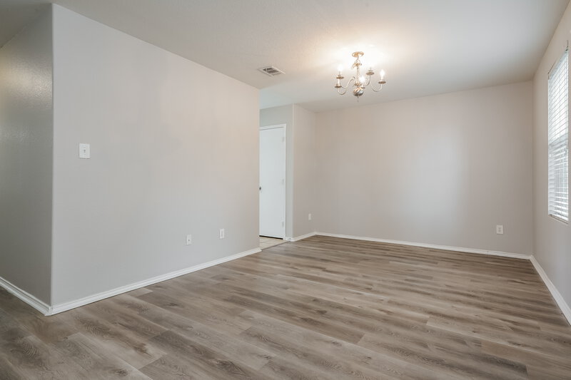 2,750/Mo, 1625 Grassy View Dr Fort Worth, TX 76177 Dining Room View