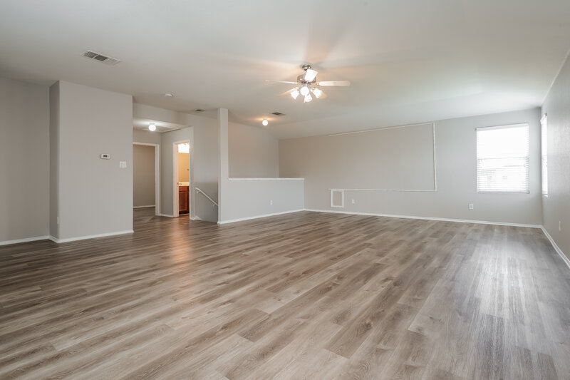2,750/Mo, 1625 Grassy View Dr Fort Worth, TX 76177 Family Room View 2