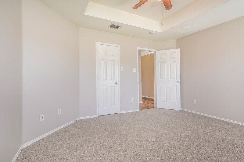 2,535/Mo, 2807 N Hampton Dr Grand Prairie, TX 75052 Main Bedroom View 2