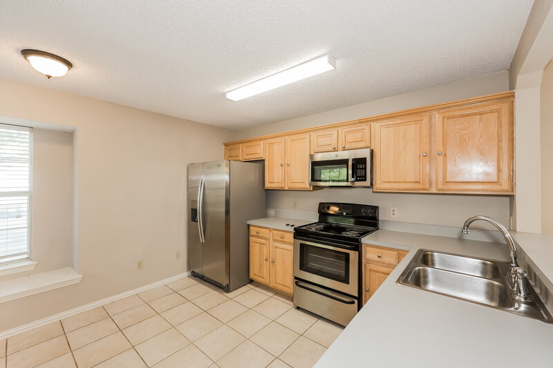 2,075/Mo, 6205 Vista Wood Dr Arlington, TX 76017 Kitchen View