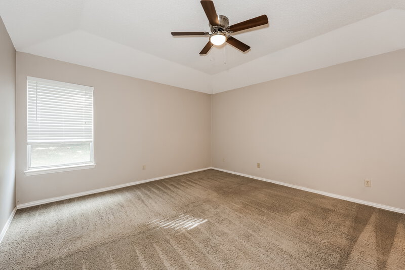 2,075/Mo, 6205 Vista Wood Dr Arlington, TX 76017 Main Bedroom View