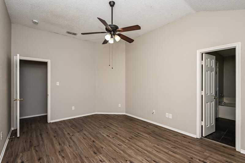 2,070/Mo, 7112 Woodhinge Dr Benbrook, TX 76126 Misc View 9