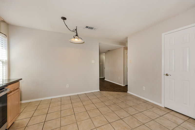2,080/Mo, 1621 Whispering Cove Trl Fort Worth, TX 76134 Breakfast Nook View