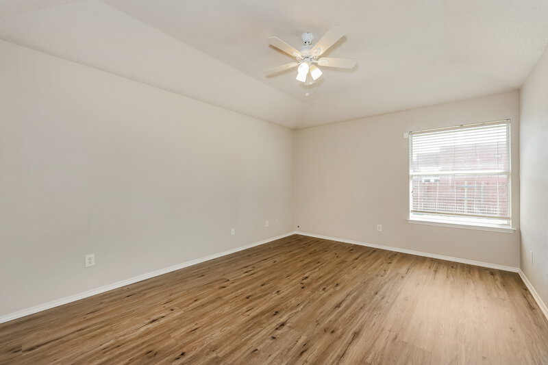 2,080/Mo, 1621 Whispering Cove Trl Fort Worth, TX 76134 Bedroom View 2