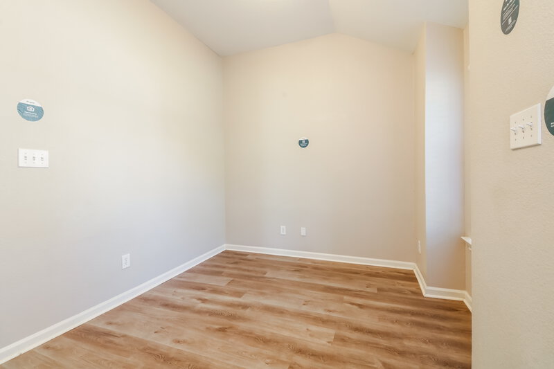 1,785/Mo, 313 E Hazelwood St Princeton, TX 75407 Sitting Room View