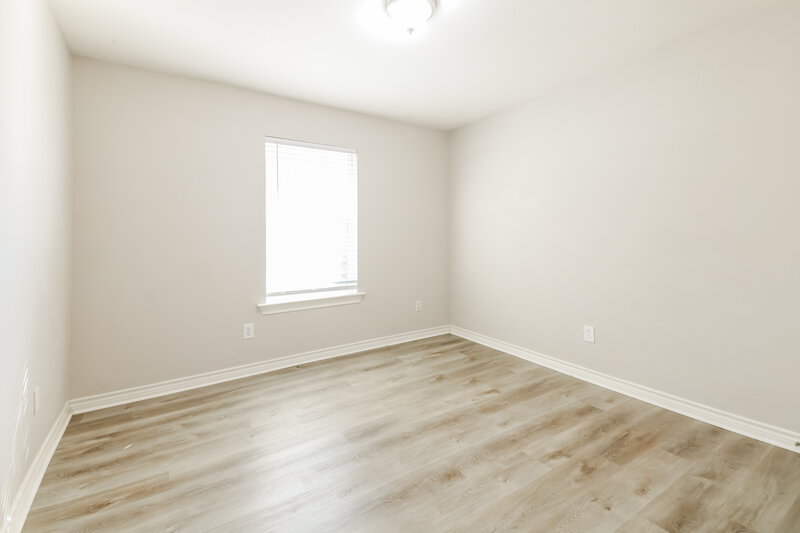 1,785/Mo, 313 E Hazelwood St Princeton, TX 75407 Bedroom View