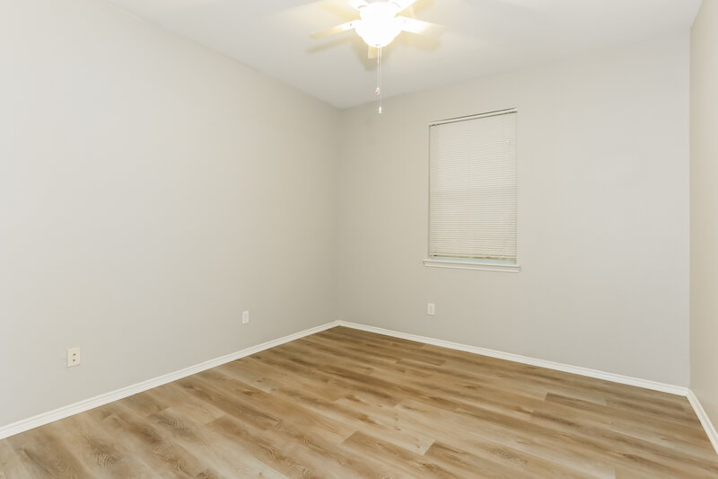 1,705/Mo, 1108 McKavett Dr Fort Worth, TX 76140 Bedroom View 2