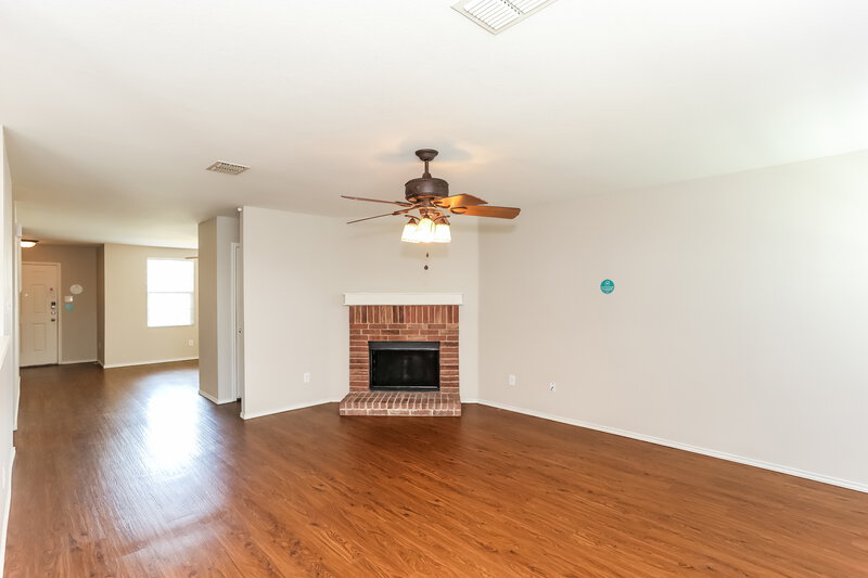 3,520/Mo, 1421 Krista Dr Burleson, TX 76028 Living Room View 2