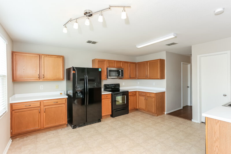 3,520/Mo, 1421 Krista Dr Burleson, TX 76028 Kitchen View