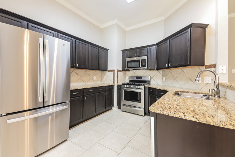 2,165/Mo, 507 Trailblazer Rd Forney, TX 75126 Kitchen View