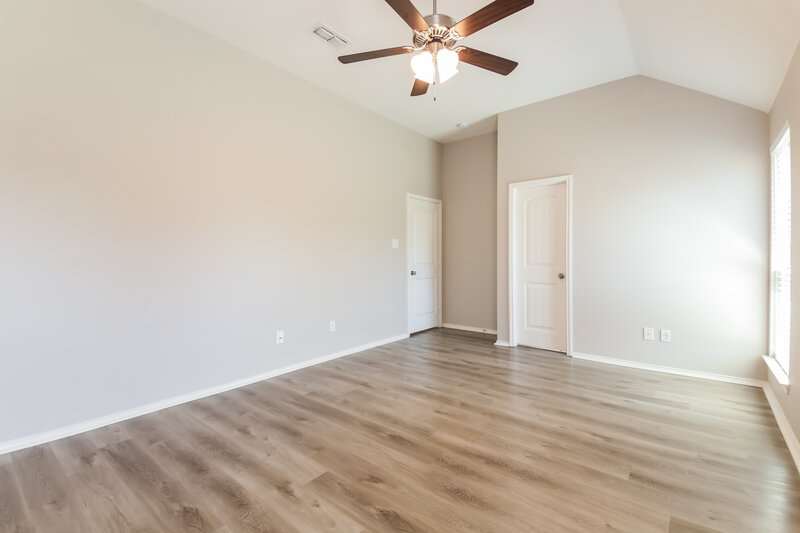 2,165/Mo, 507 Trailblazer Rd Forney, TX 75126 Main Bedroom View 2