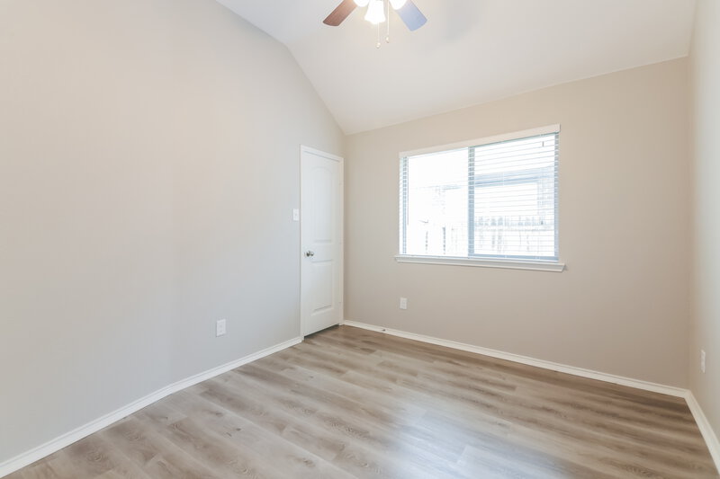 2,165/Mo, 507 Trailblazer Rd Forney, TX 75126 Bedroom View 2