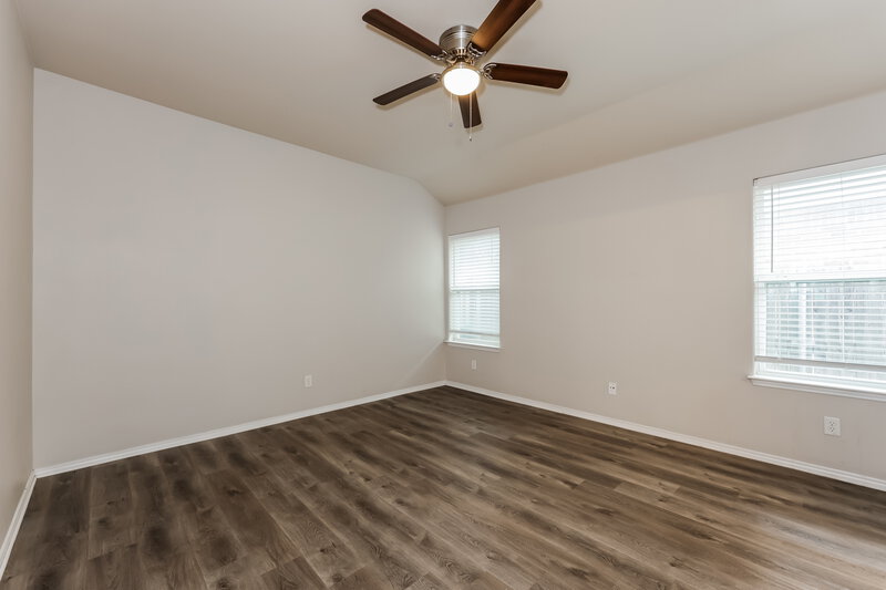 1,770/Mo, 5740 Parkview Hills Ln Fort Worth, TX 76179 Main Bedroom View