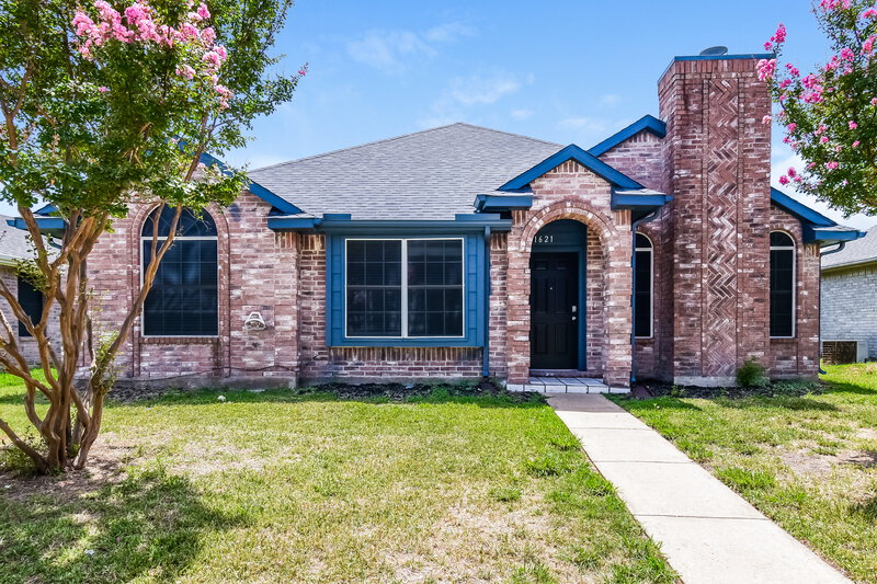 2,510/Mo, 1621 Cool Springs Dr Mesquite, TX 75181 External View