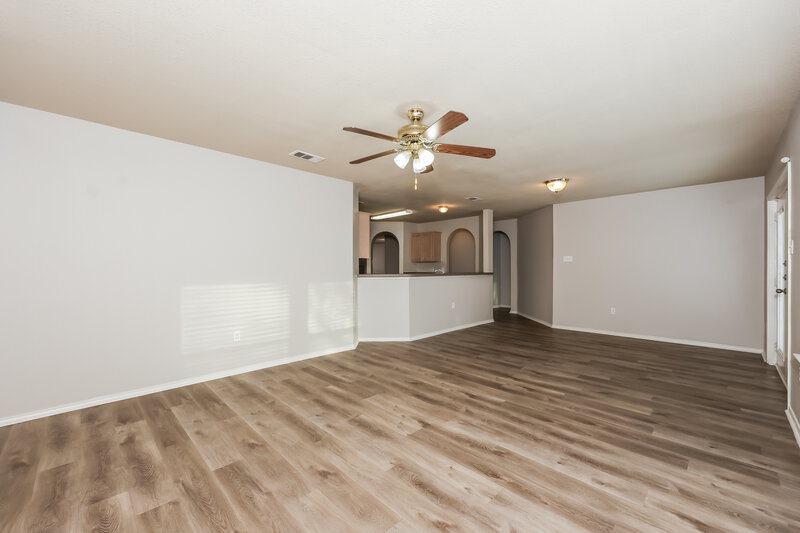 2,240/Mo, 522 Blueberry Hill Ln Mansfield, TX 76063 Living Room View