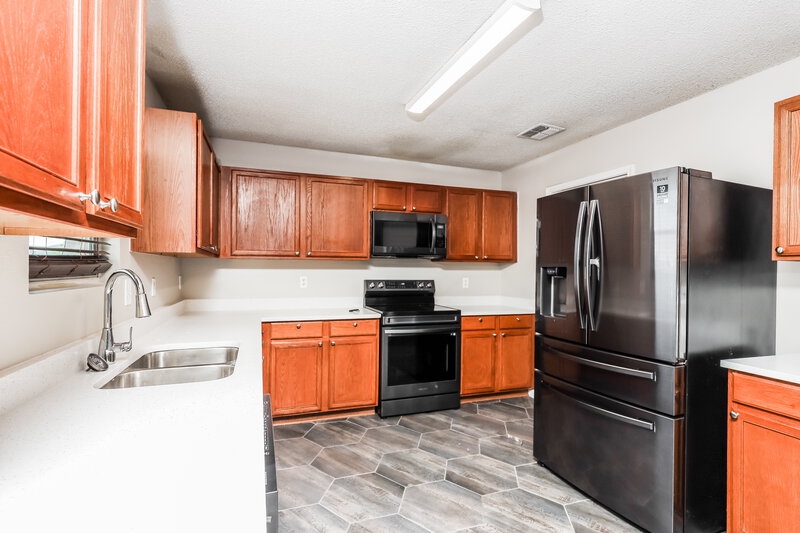 2,320/Mo, 1222 Wisdom Dr Cedar Hill, TX 75104 Kitchen View 2