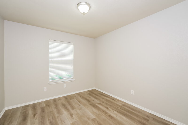 2,200/Mo, 403 Foliage Ct Red Oak, TX 75154 Bedroom View