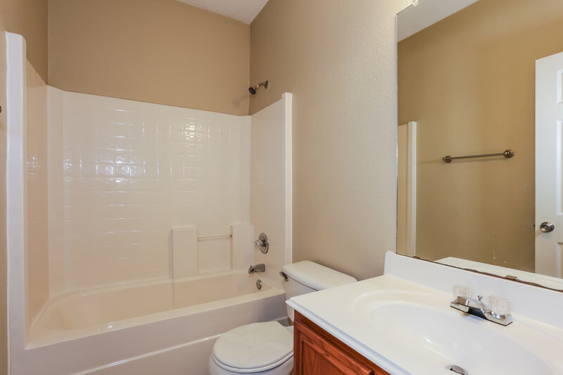2,110/Mo, 4837 Fishhook Ct Saginaw, TX 76179 Bathroom View