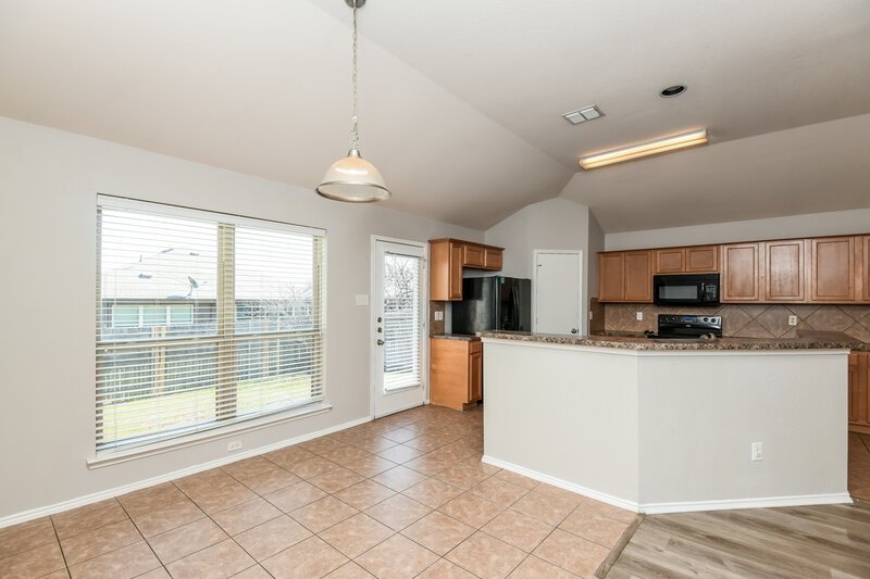 2,250/Mo, 6548 Fitzgerald St Fort Worth, TX 76179 Dining Room View