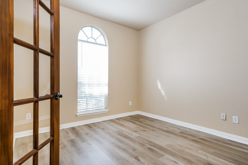 2,430/Mo, 7001 Spoonbill Ct Arlington, TX 76002 Office View