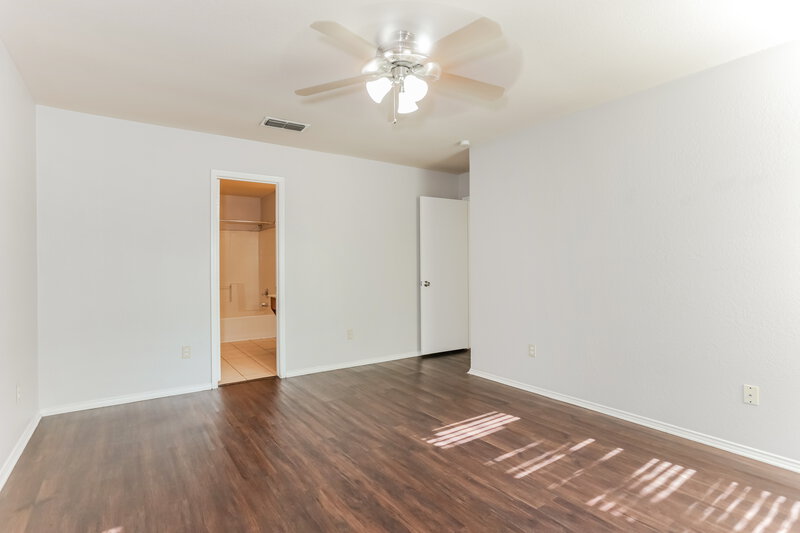 1,795/Mo, 2092 Paint Pony Ln Keller, TX 76248 Main Bedroom View 2