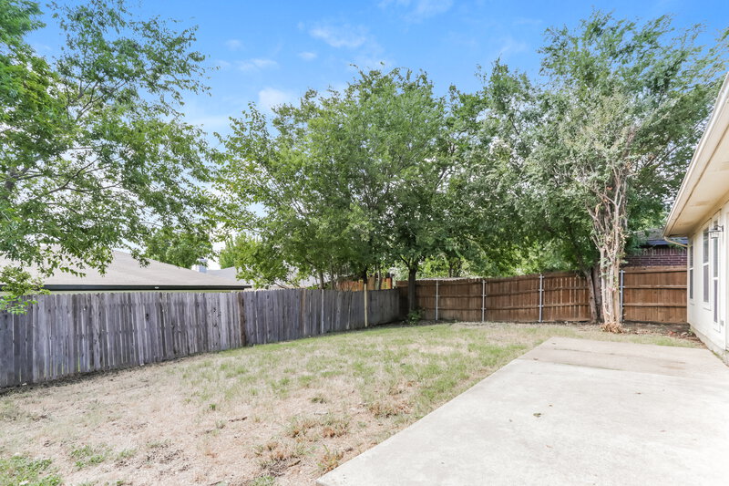 1,795/Mo, 2092 Paint Pony Ln Keller, TX 76248 Backyard View