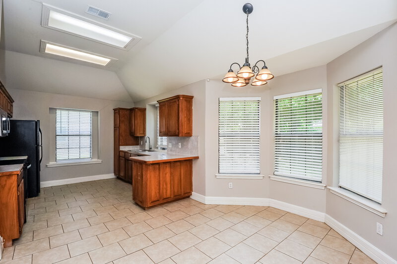 2,235/Mo, 752 Bryan Dr Burleson, TX 76028 Breakfast Nook View