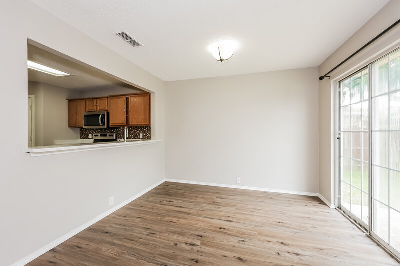1,960/Mo, 2921 Stonewall Ln Fort Worth, TX 76123 Dining Room View