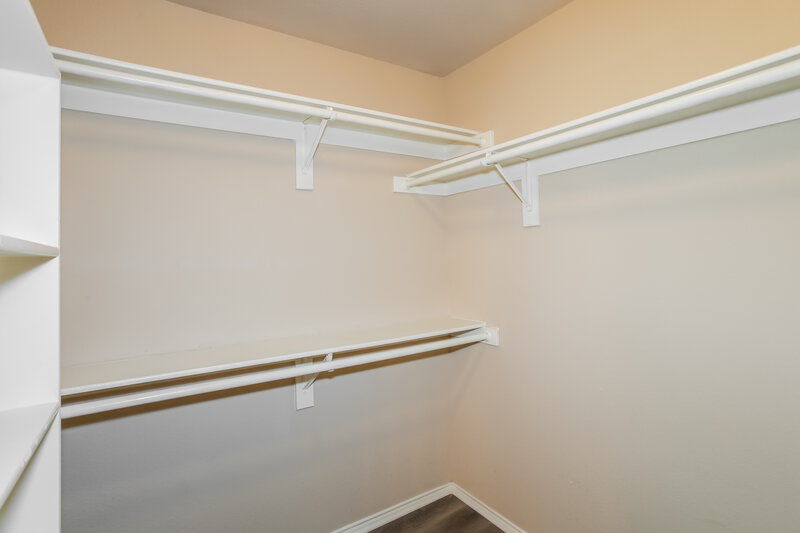 2,630/Mo, 6441 Riverwater Trl Fort Worth, TX 76179 Walk In Closet View