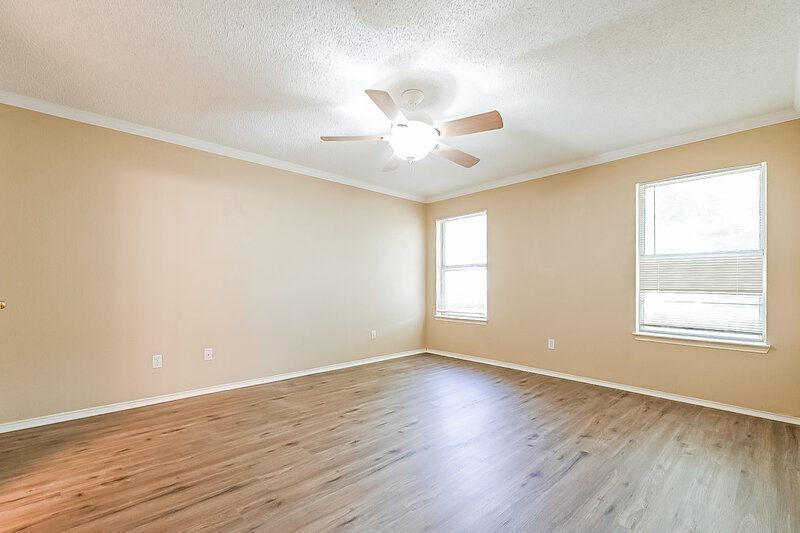 1,870/Mo, 4966 Marina del Rd Fort Worth, TX 76179 Main Bedroom View