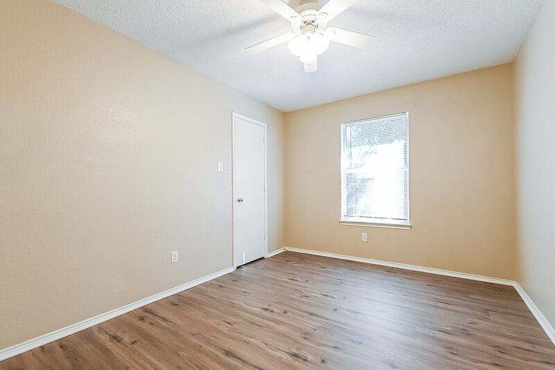 1,870/Mo, 4966 Marina del Rd Fort Worth, TX 76179 Bedroom View