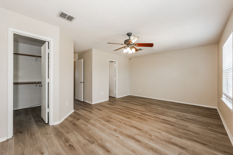 2,520/Mo, 7800 Seven Oaks Ln Denton, TX 76210 Main Bedroom View