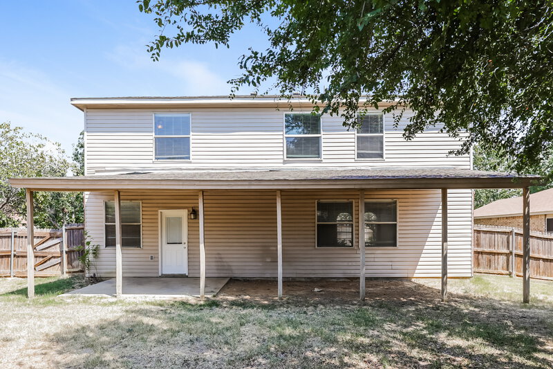2,520/Mo, 7800 Seven Oaks Ln Denton, TX 76210 Rear View