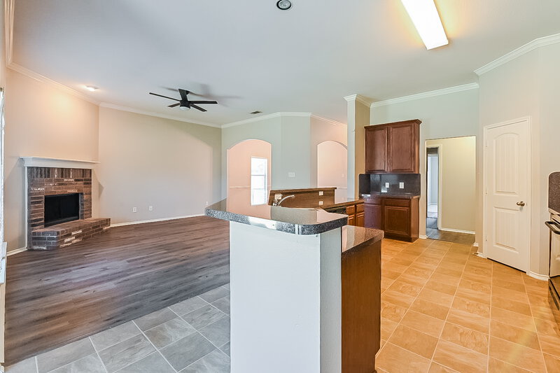 2,755/Mo, 1435 Julie St Seagoville, TX 75159 Kitchen View 2