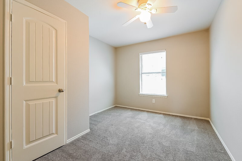 2,755/Mo, 1435 Julie St Seagoville, TX 75159 Main Bedroom View