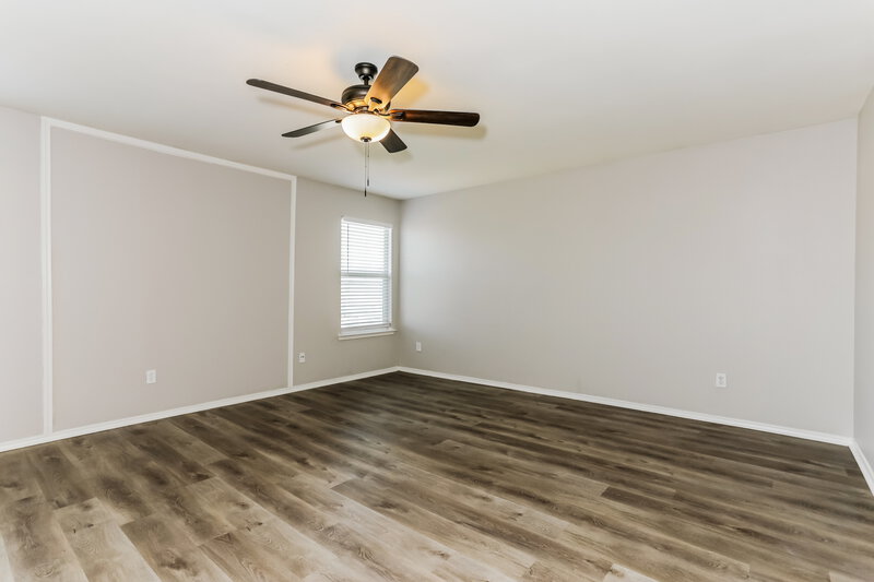 2,705/Mo, 3008 Southern Hills Ln Mesquite, TX 75181 Main Bedroom View