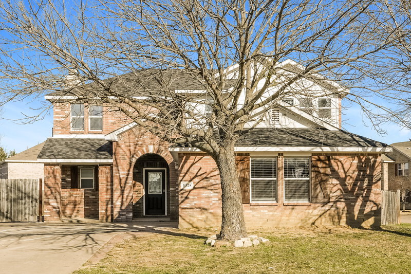 2,540/Mo, 5328 Nueces Ln Grand Prairie, TX 75052 External View