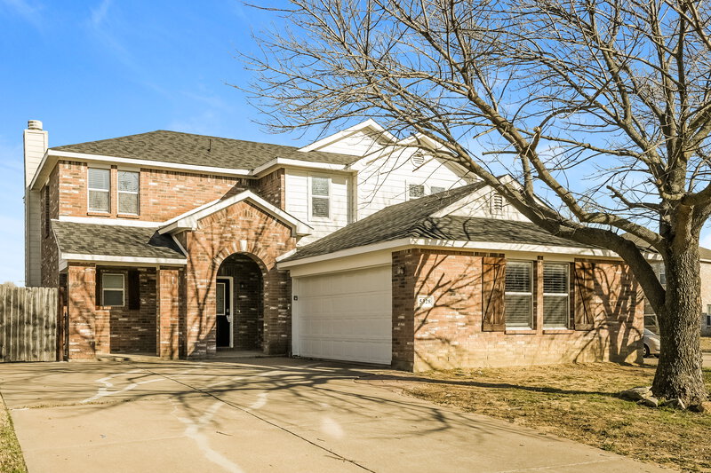 2,540/Mo, 5328 Nueces Ln Grand Prairie, TX 75052 Front View