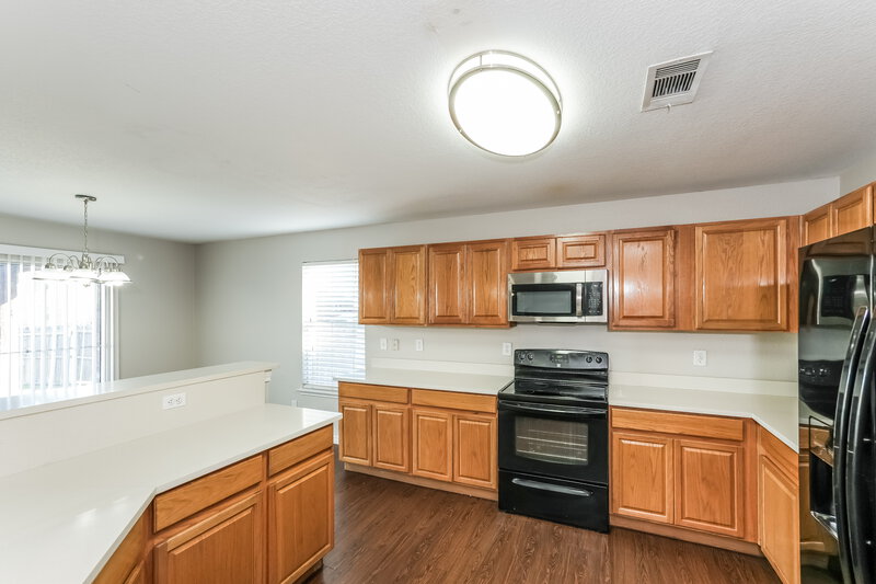 2,540/Mo, 5328 Nueces Ln Grand Prairie, TX 75052 Kitchen View 3